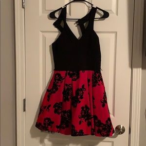 Crystal Doll Black and red roses dress